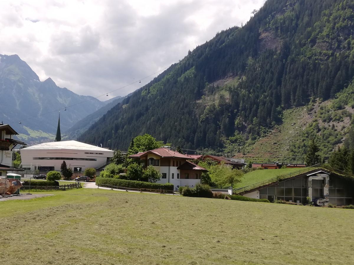 Apart Manuel Mayrhofen Luaran gambar